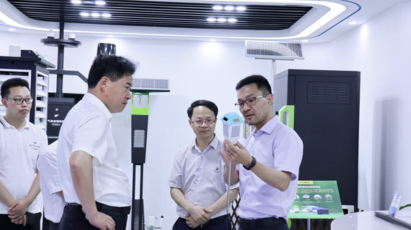 浙江省農業農村廳副廳長唐冬壽一行蒞臨伊人下载视频調研3 浙江省農業農村廳副廳長唐冬壽一行蒞臨伊人下载视频調研3